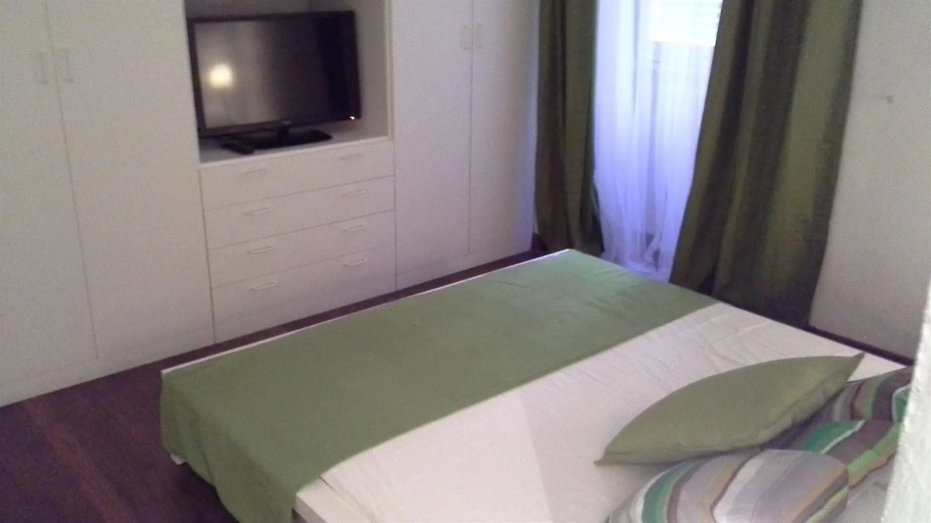 Liv'In Roma Trastevere Apartment 0*, Rome